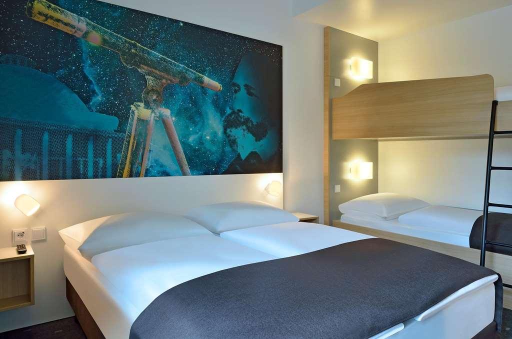 B&B Hotel Ена Номер фото