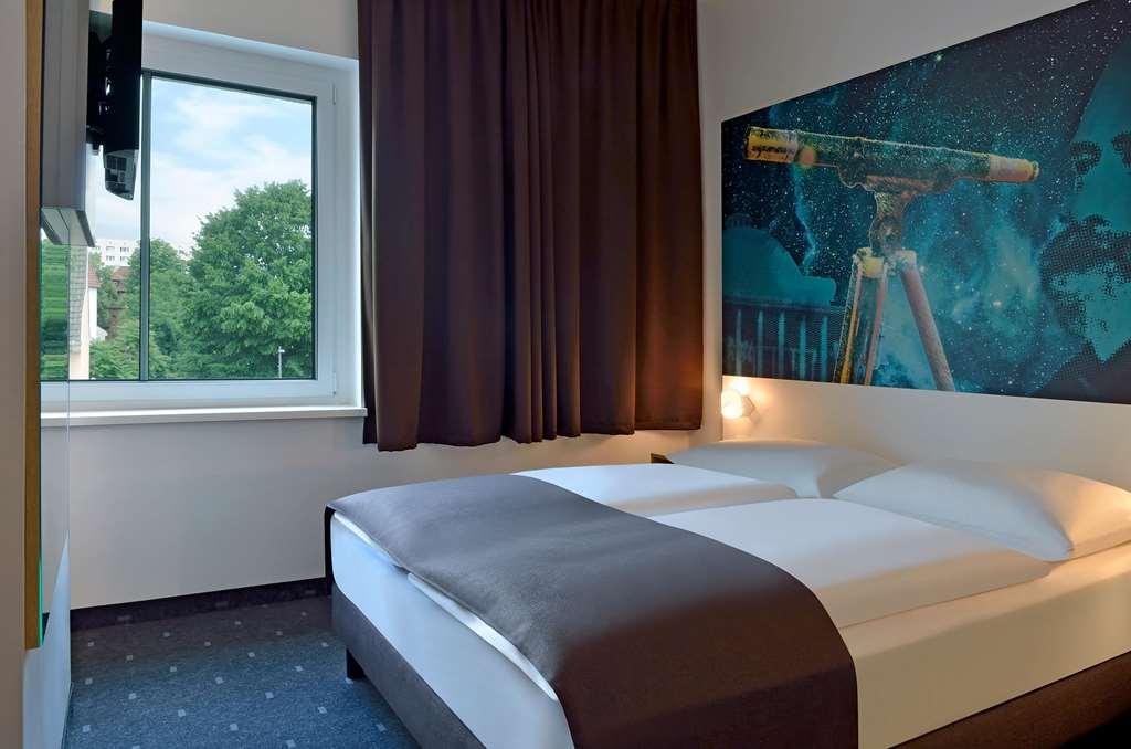 B&B Hotel Ена Номер фото
