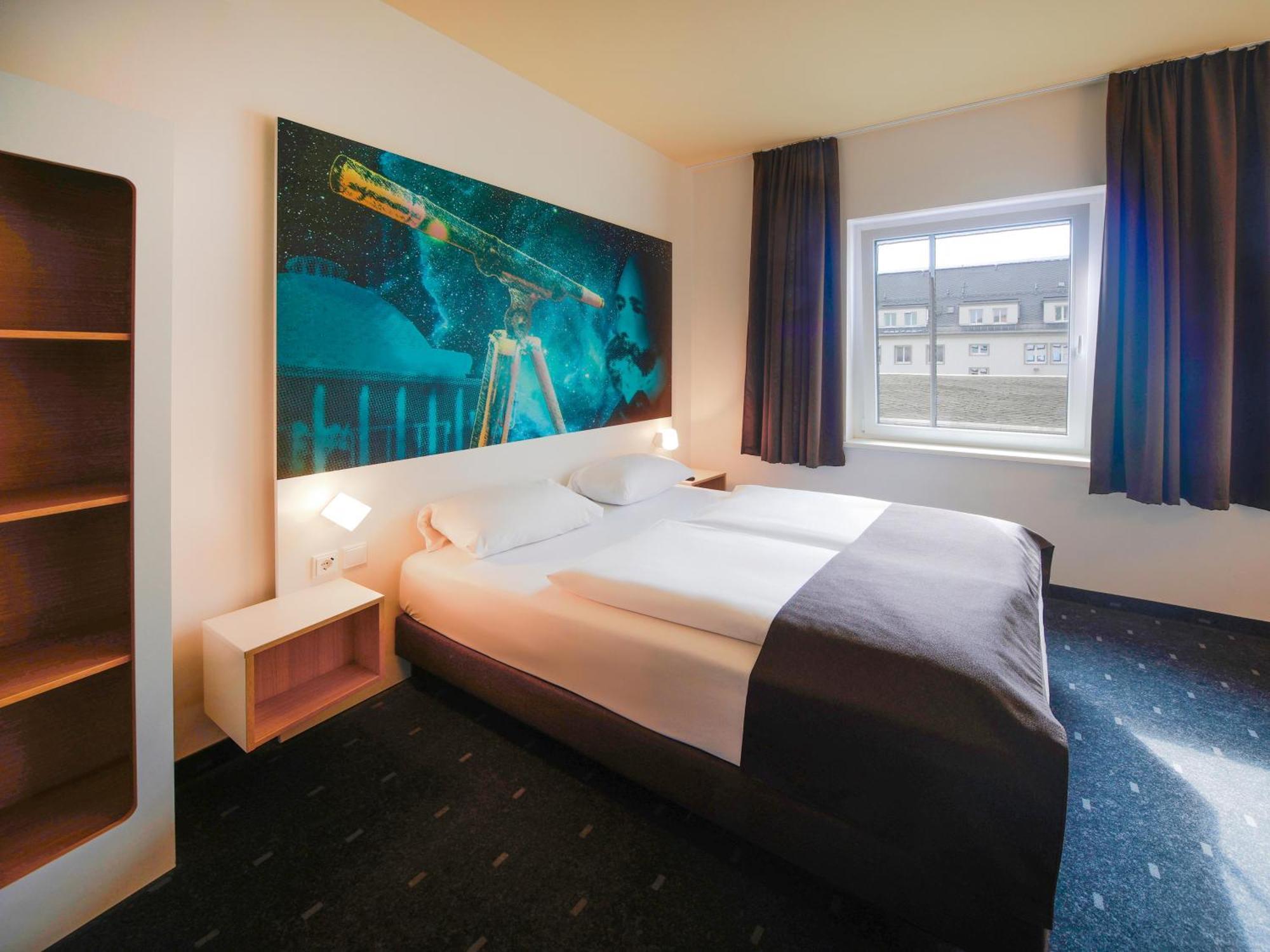 B&B Hotel Ена Экстерьер фото