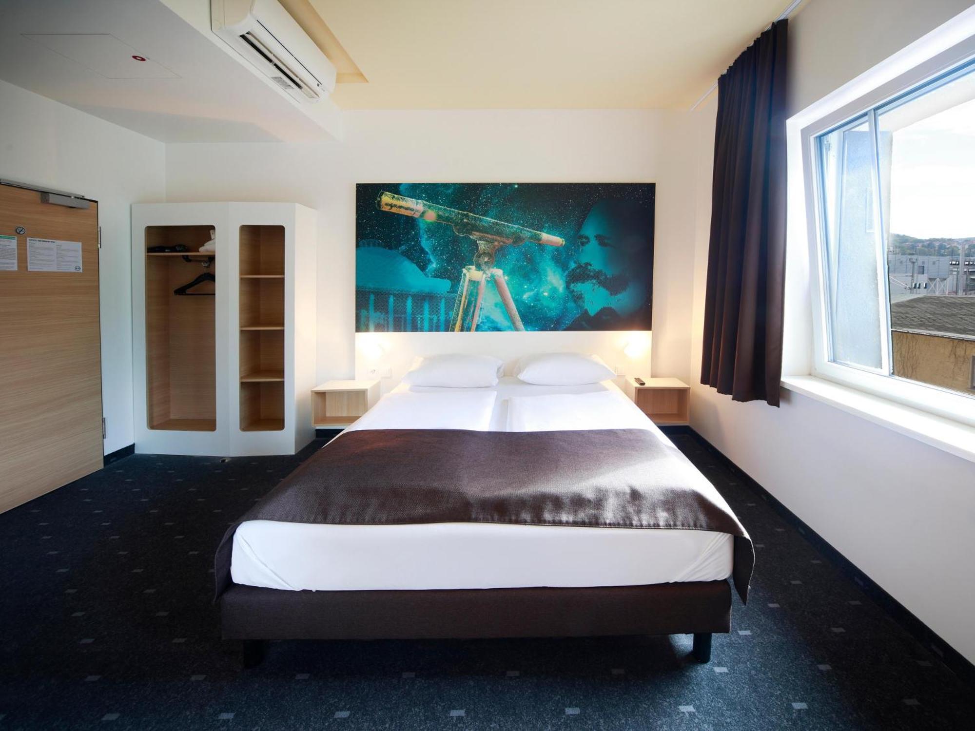 B&B Hotel Ена Экстерьер фото